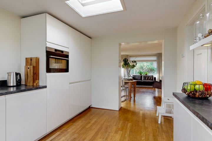 Photo 9 of Aalsmeerderweg 16