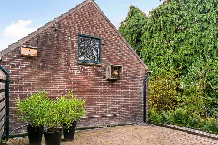 Photo 20 of Aalsmeerderweg 16