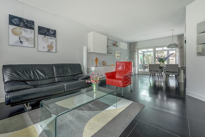 Photo 6 of Van Agtlaan 15