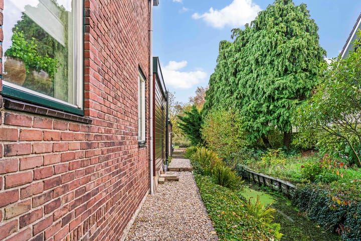 Photo 23 of Aalsmeerderweg 16