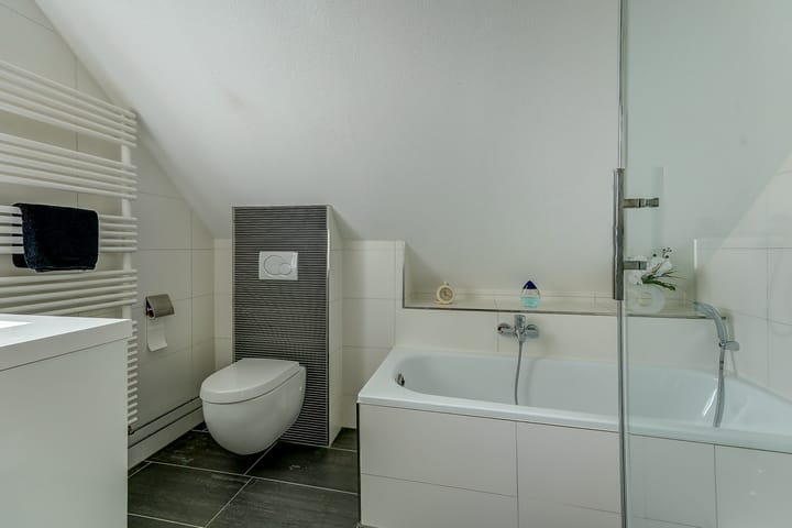 Photo 28 of Van Agtlaan 15