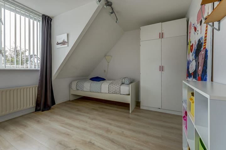 Photo 33 of Van Agtlaan 15