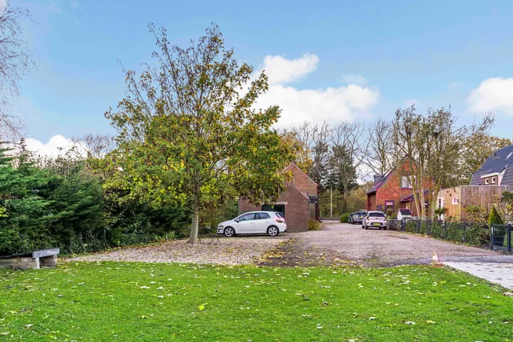 Photo 27 of Aalsmeerderweg 16