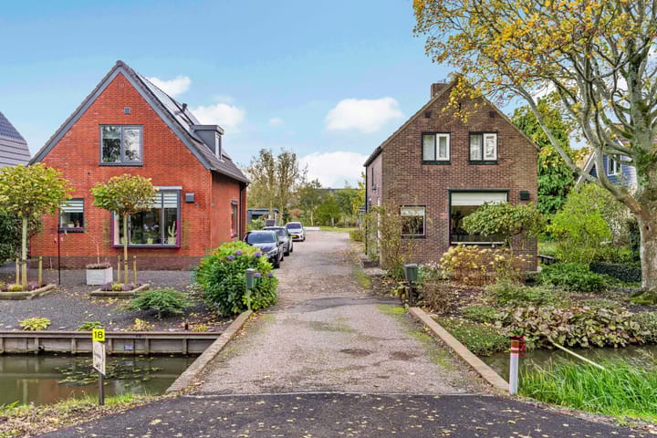 Photo 31 of Aalsmeerderweg 16