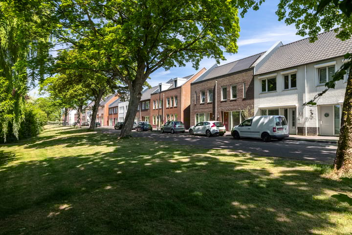 Photo 4 of West Vaardeke 98