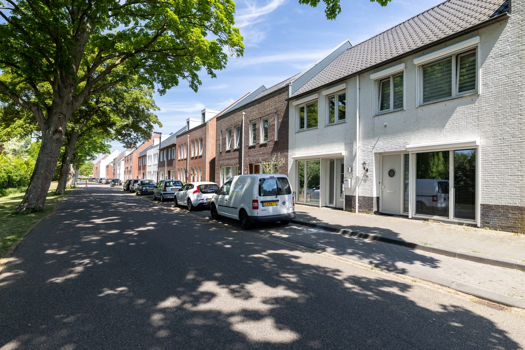 Foto 32 van West Vaardeke 98