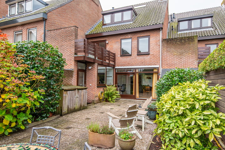 Foto 4 van Rozenplein 21