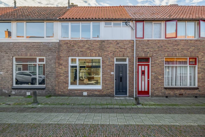 Foto 31 van Mr. de Fremerystraat 33