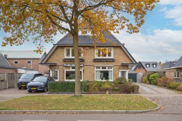 Photo 35 of Stationsweg West 7