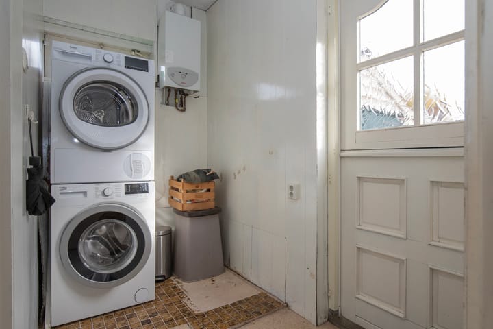 Photo 13 of Stationsweg West 7