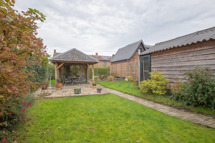 Photo 29 of Stationsweg West 7