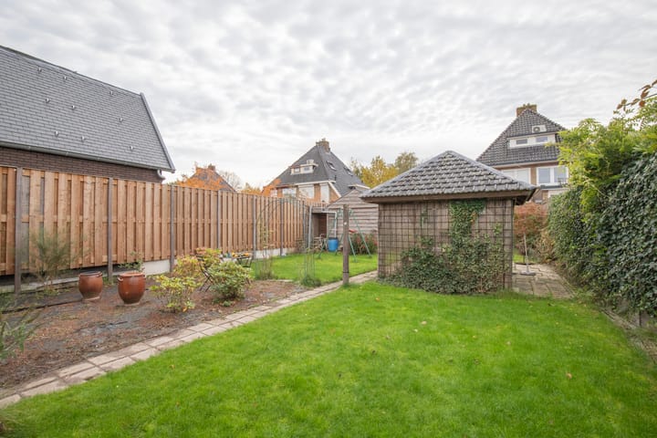 Photo 30 of Stationsweg West 7