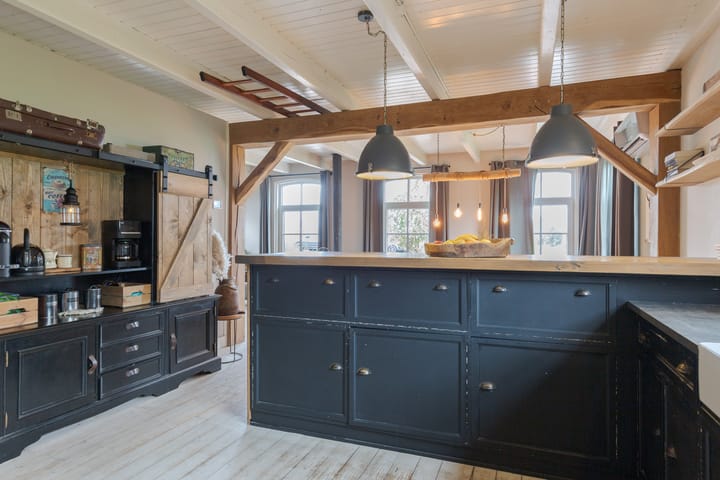 Photo 12 of Hoofdweg 31