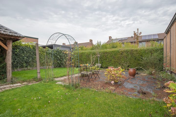 Photo 32 of Stationsweg West 7