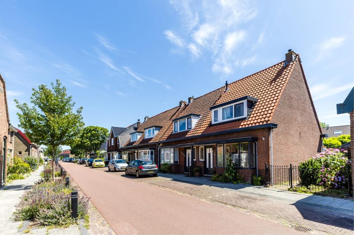 Photo 4 of Maerten van Heemskerckstraat 183