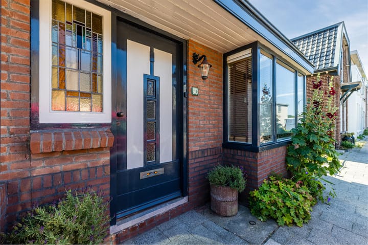 Photo 5 of Maerten van Heemskerckstraat 183