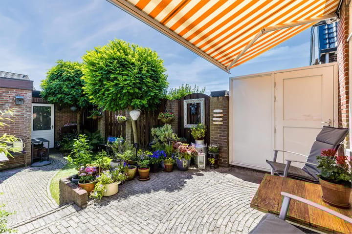 Photo 40 of Maerten van Heemskerckstraat 183