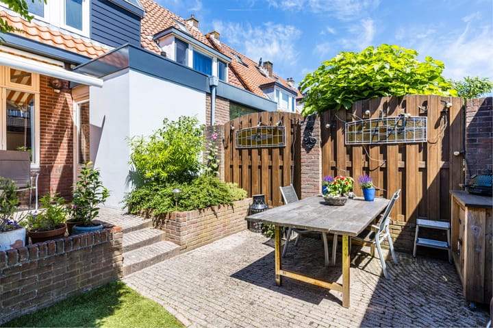 Photo 46 of Maerten van Heemskerckstraat 183