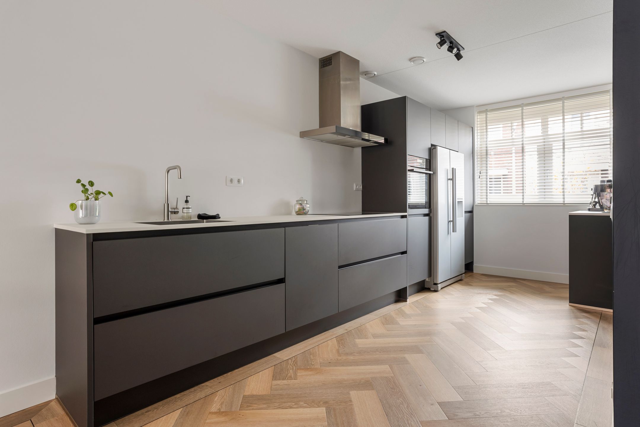 Photo 3 of Colorado 57