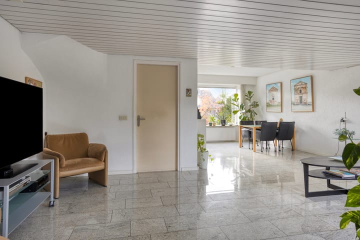 Foto 8 van Mendelssohnplein 4