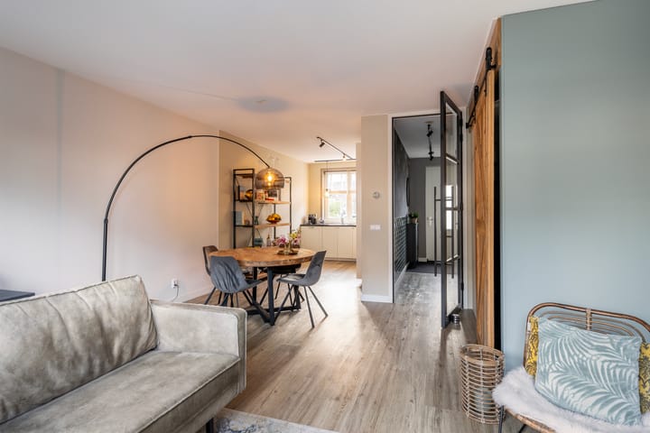 Photo 4 of Dianastraat 6