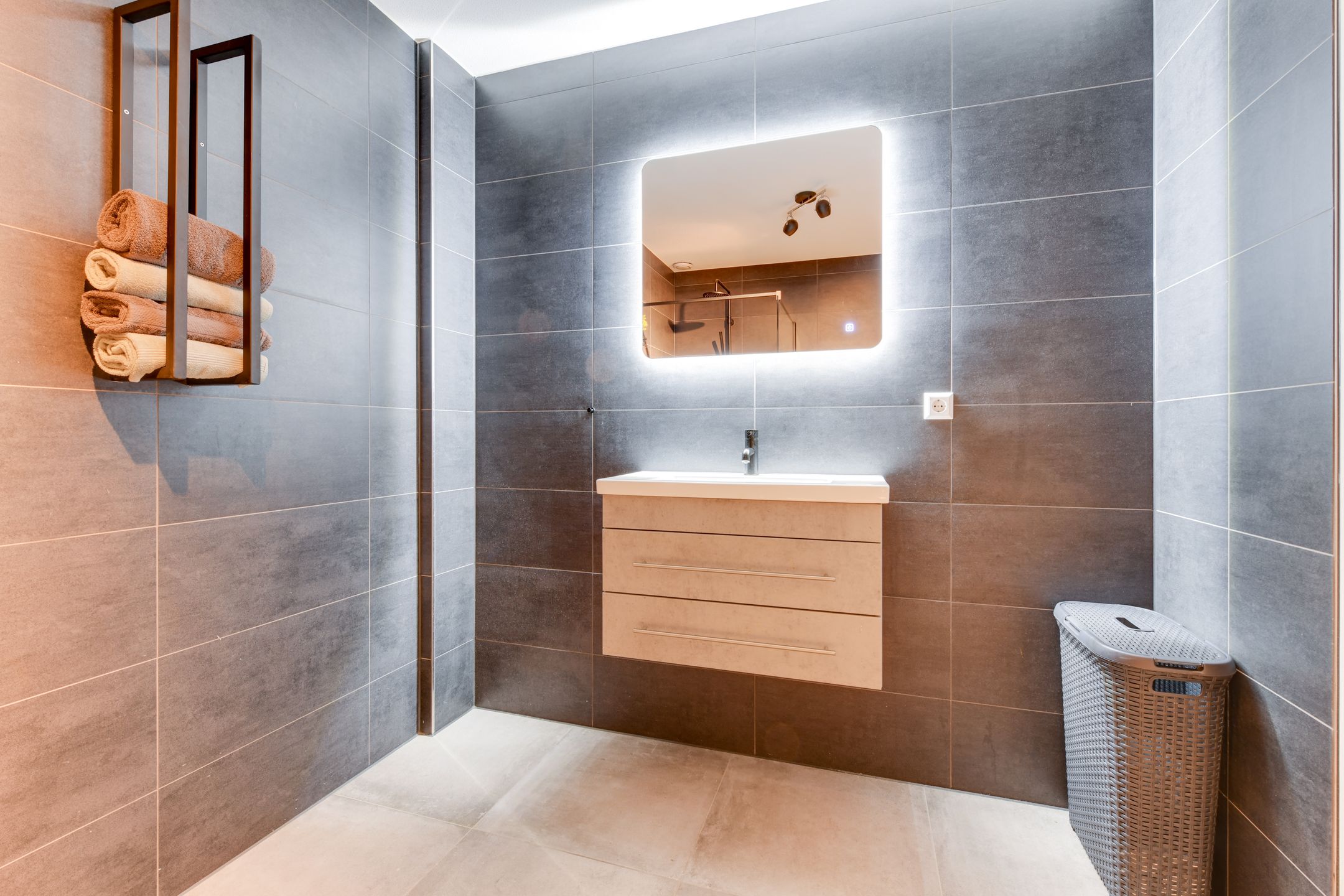 Foto 21 van Koningsweg 16-L