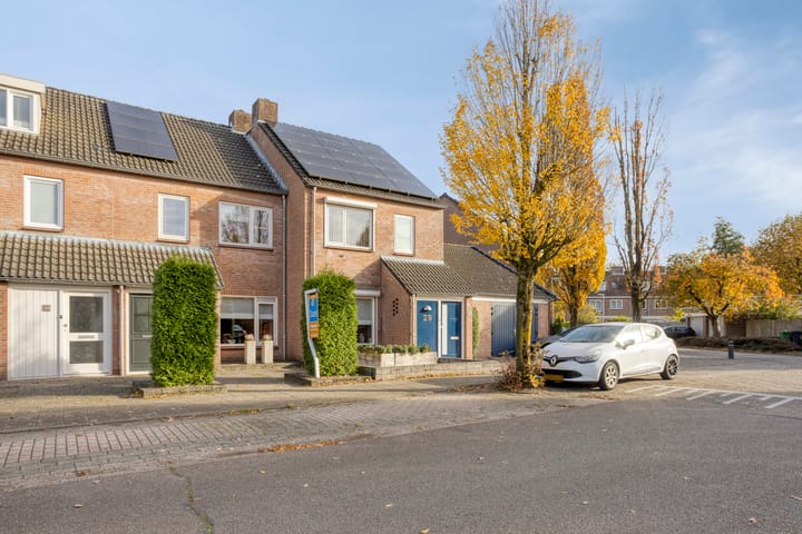 Photo 27 of Europalaan 27