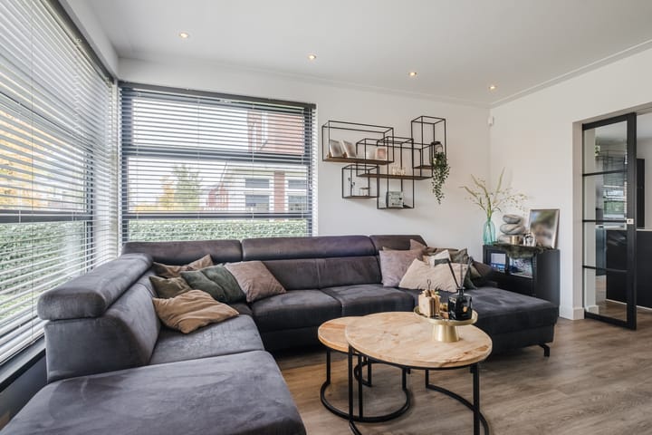 Foto 3 van Fliere 54