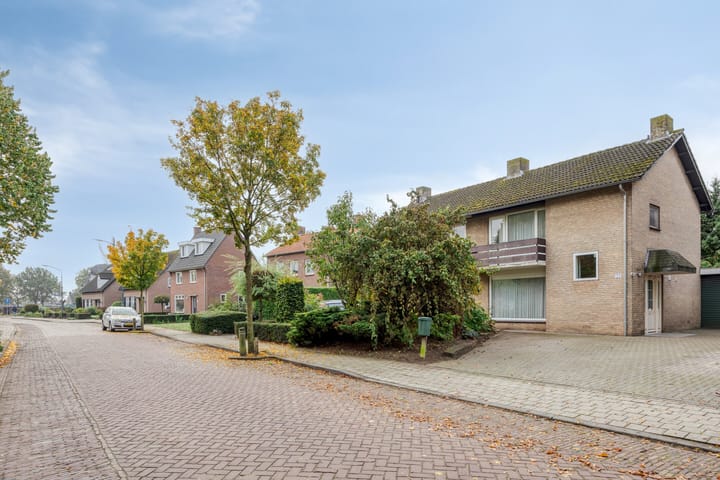 Photo 2 of Molenstraat 22