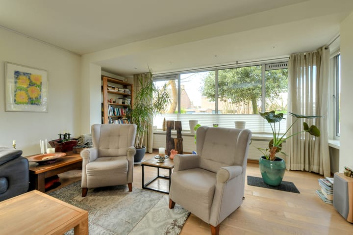 Photo 3 of Mezenlaan 61