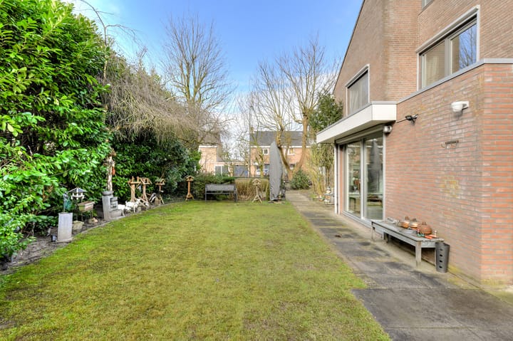 Photo 34 of Mezenlaan 61