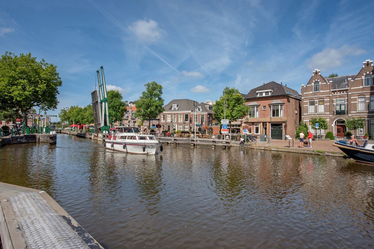 View photo 2 of Sluiskant 27