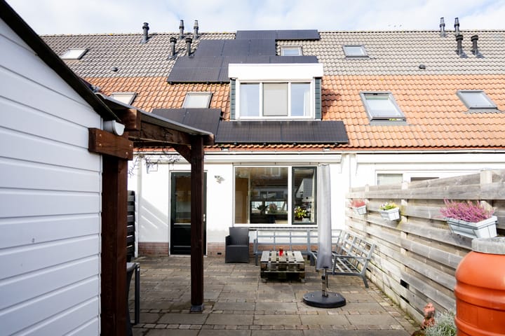 Foto 53 van Robert Stolzhof 289