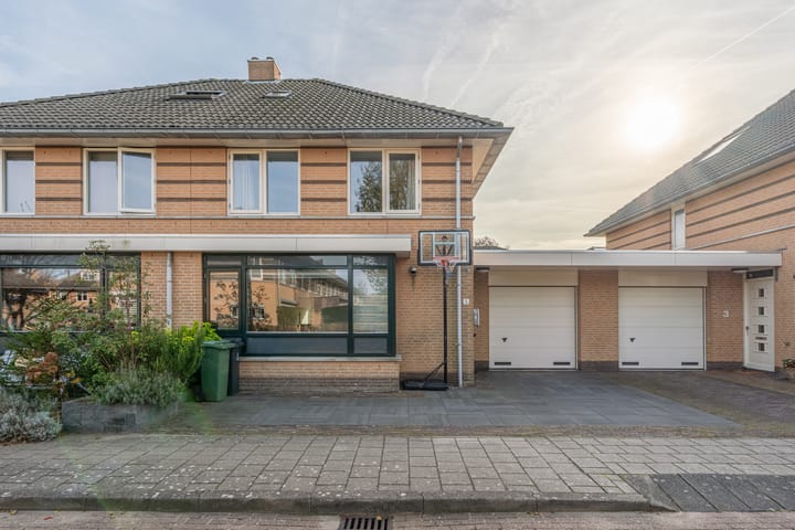 Photo 37 of Jan van der Jagtpad 5