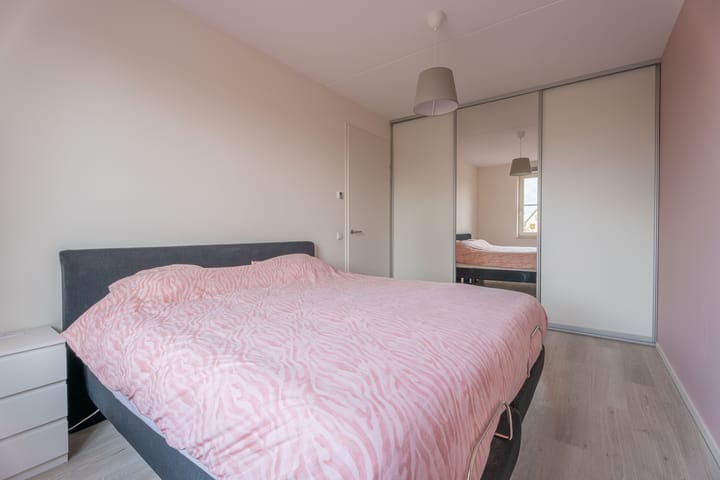 Foto 19 van Hyacint 67