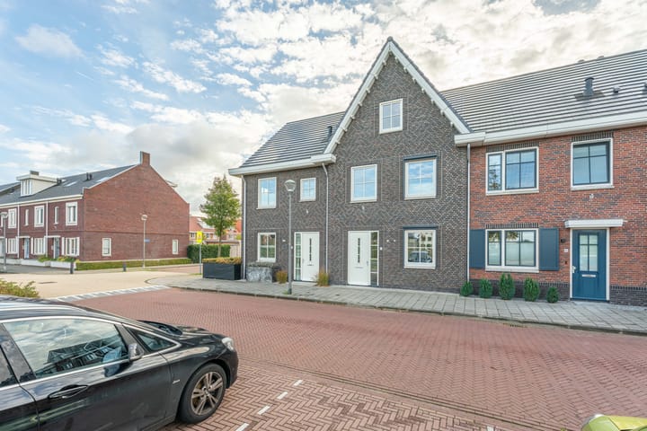 Foto 36 van Hyacint 67