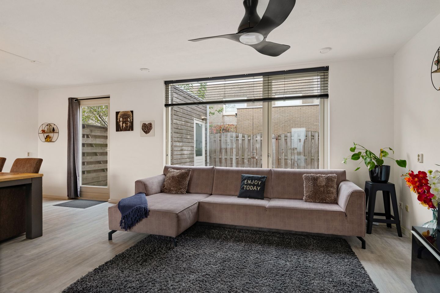 Foto 4 van Catharina van Renneshof 14