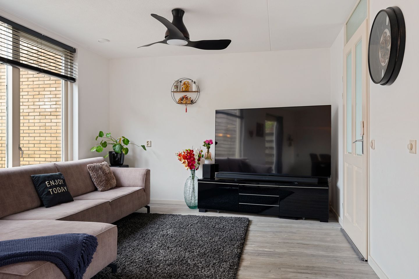 Foto 5 van Catharina van Renneshof 14