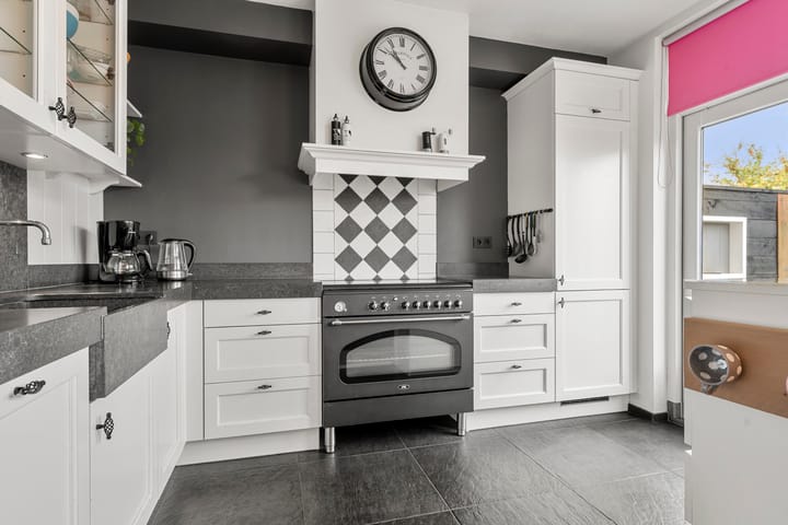 Photo 32 of Breehoven 7