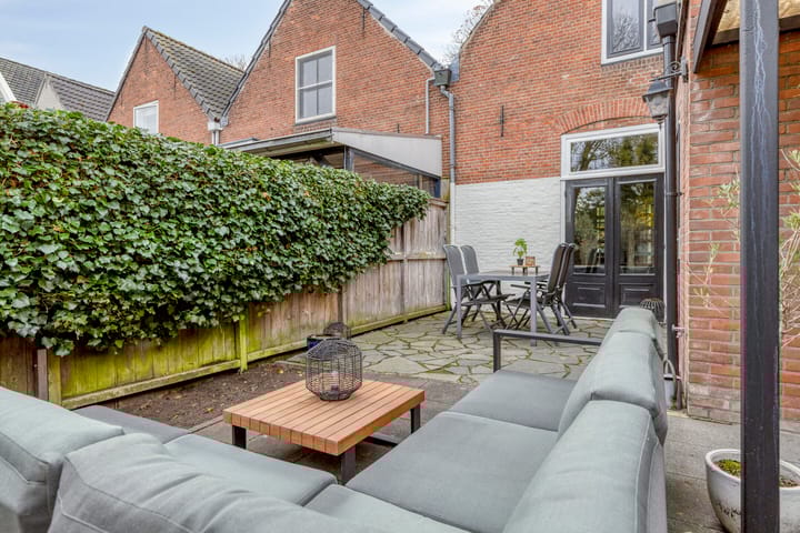 Photo 41 of Oostsingel 140