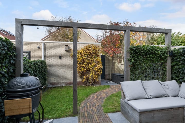 Foto 11 van Laan van Delfland 26