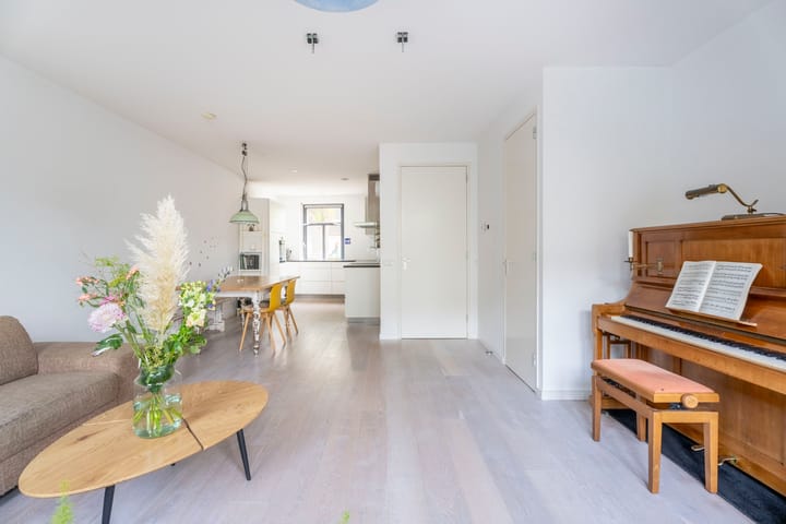 Foto 5 van Marnixstraat 24