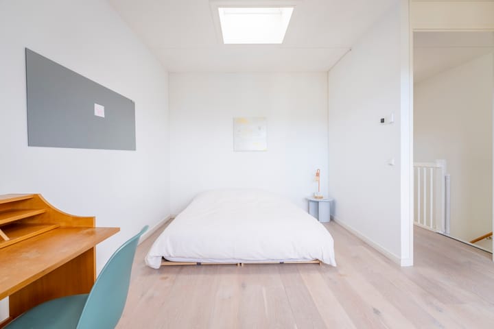 Foto 24 van Marnixstraat 24