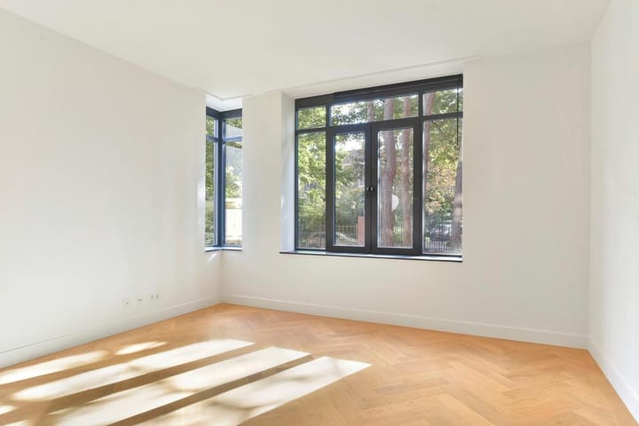 Foto 4 van Van Stolkweg 14-10