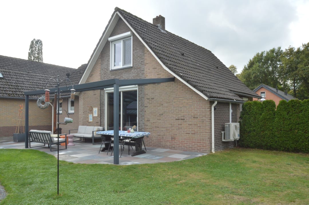 Foto 28 van Pastoor Kerssemakersstraat 1