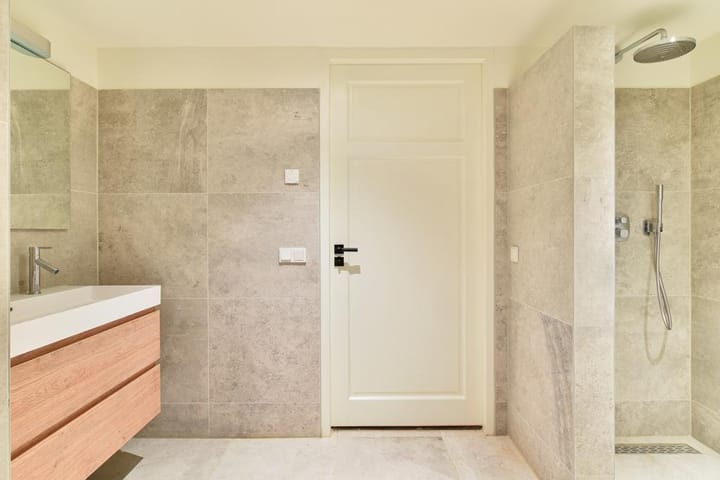 Foto 15 van Van Stolkweg 14-10