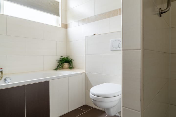 Photo 19 of Van Hogendorpstraat 13