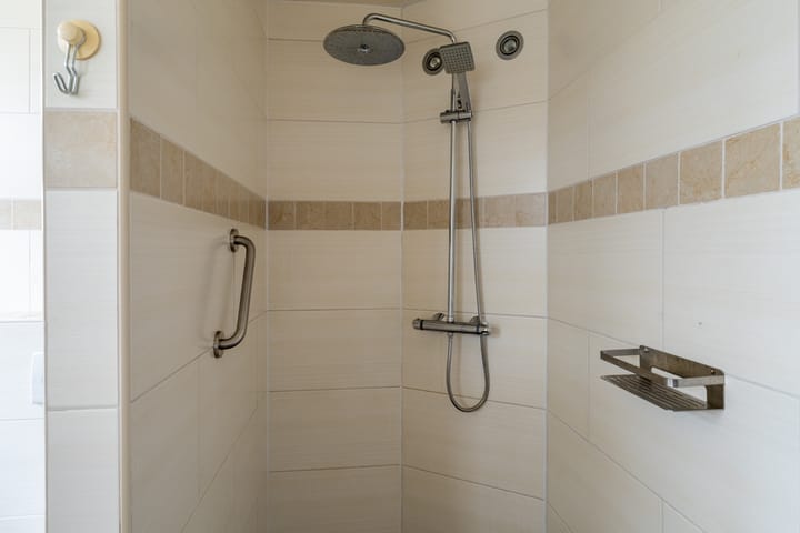 Photo 21 of Van Hogendorpstraat 13