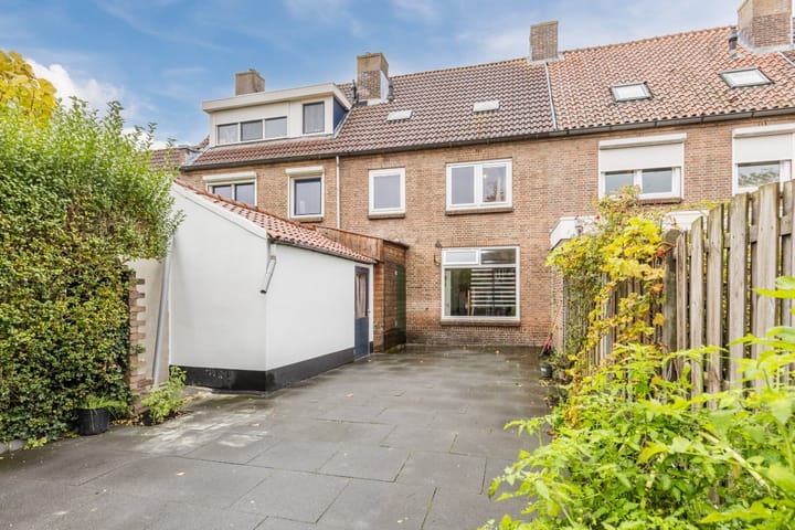 Photo 2 of Nicolaas Beetsstraat 19