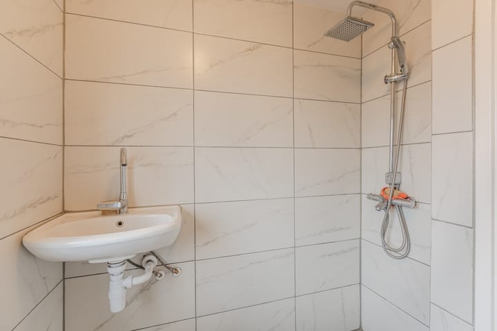 Photo 18 of Nicolaas Beetsstraat 19